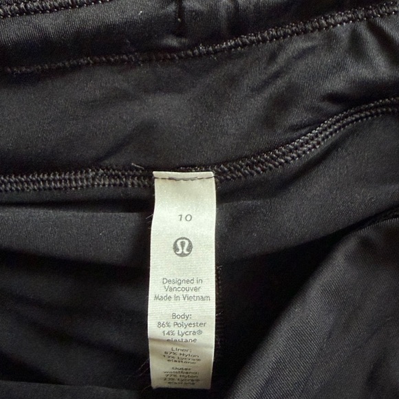 lululemon athletica Black Skort with Pleated Sides - Picture 4 of 7